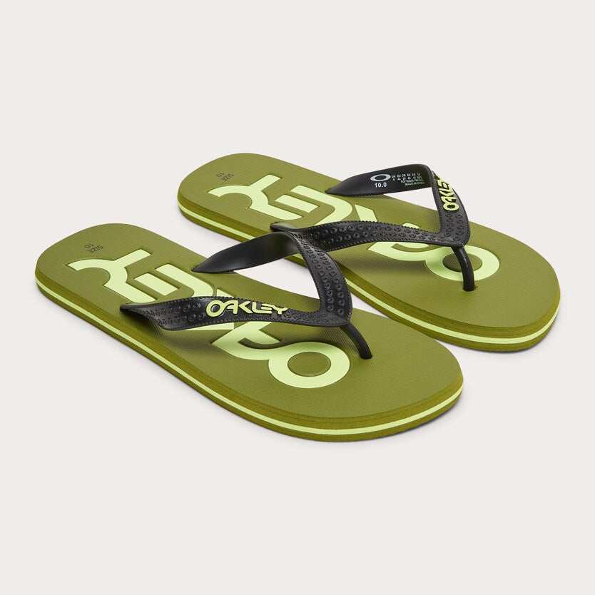 College Flip Flop