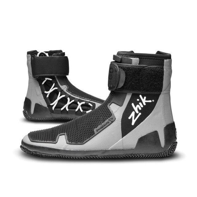 Lightweight Hiking Boot 560