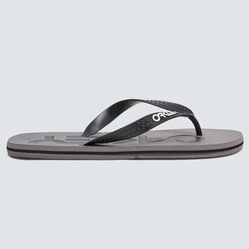 College flip flop